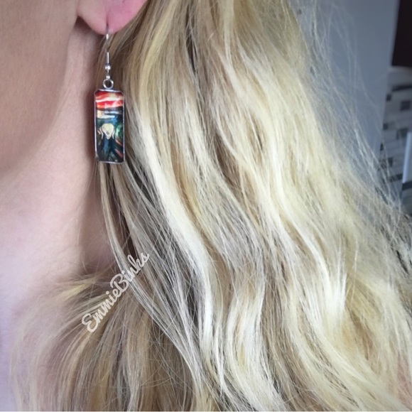 New ‘The Scream’ Art Series Drop Dangle Earrings | Munch Art Print - Painting - Picture 11 of 14